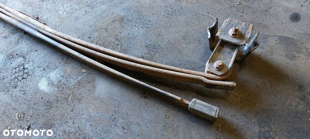 RESOR PIÓROWY TYŁ TRANSIT V DOKA - 4