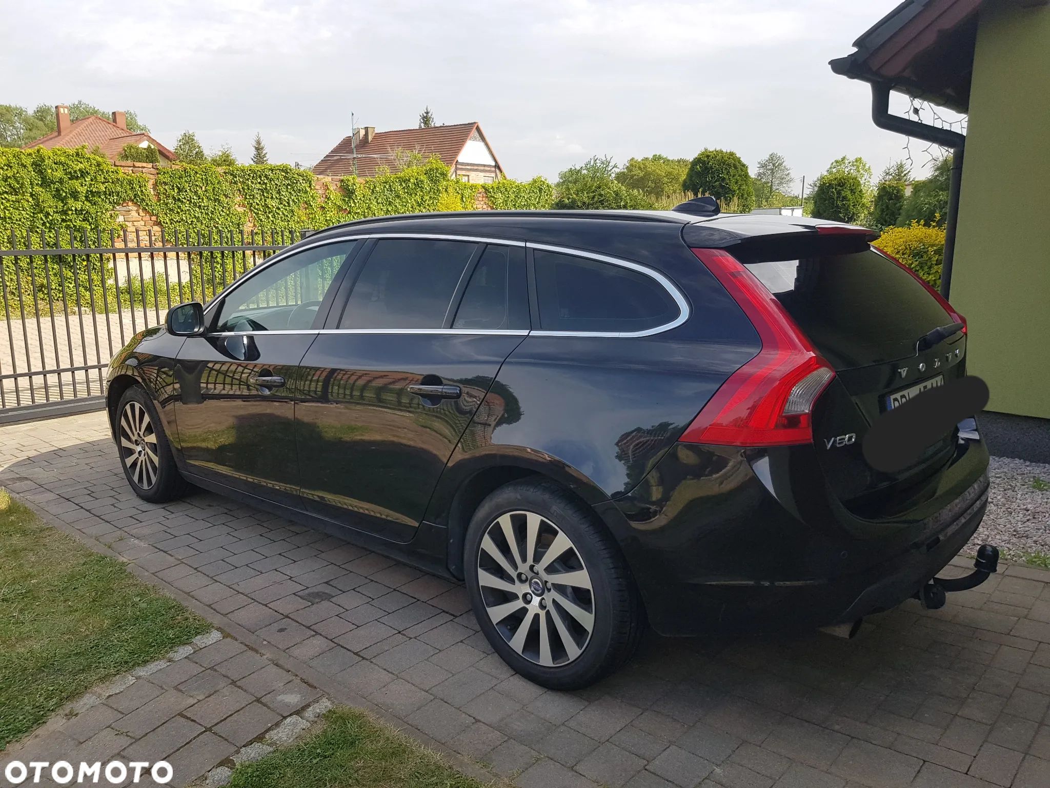 Volvo V60 2.0T - 1