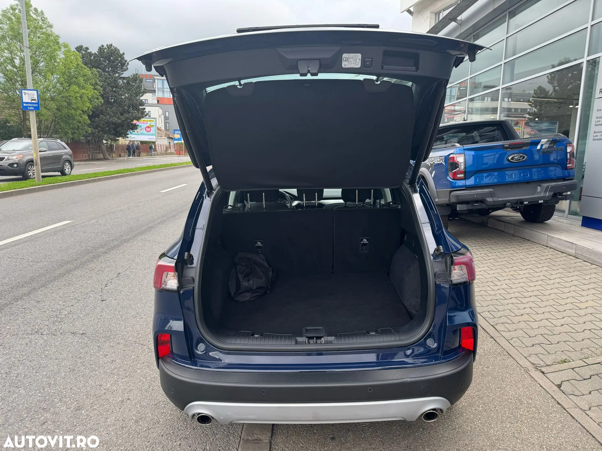 Ford Kuga 2.0 EcoBlue A8 AWD Titanium - 14