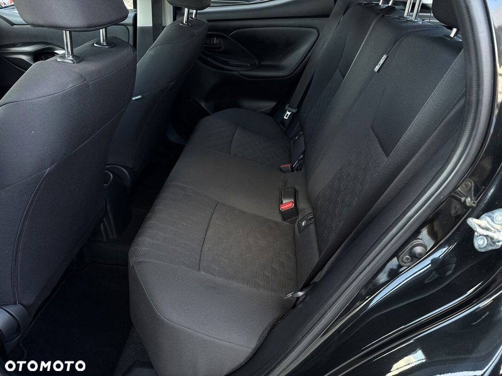 Toyota Yaris 1.5 Comfort - 32