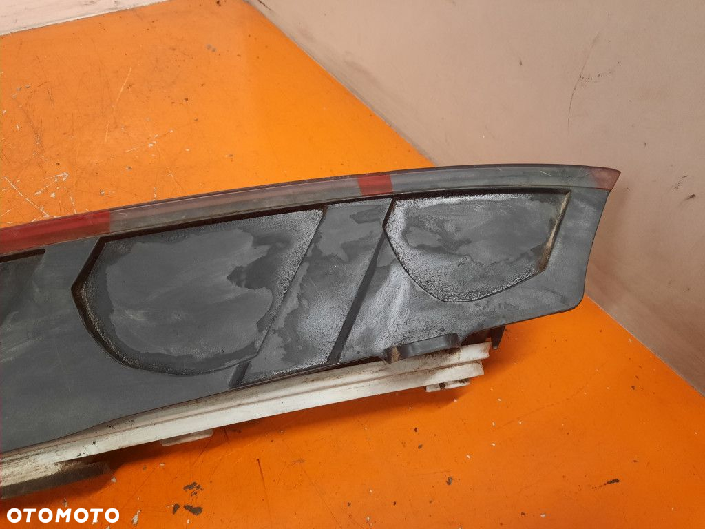 FORD FOCUS MK 2 04-08 LAMPA TYŁ PRAWA ZEWNĘTRZNA 10209 - 7