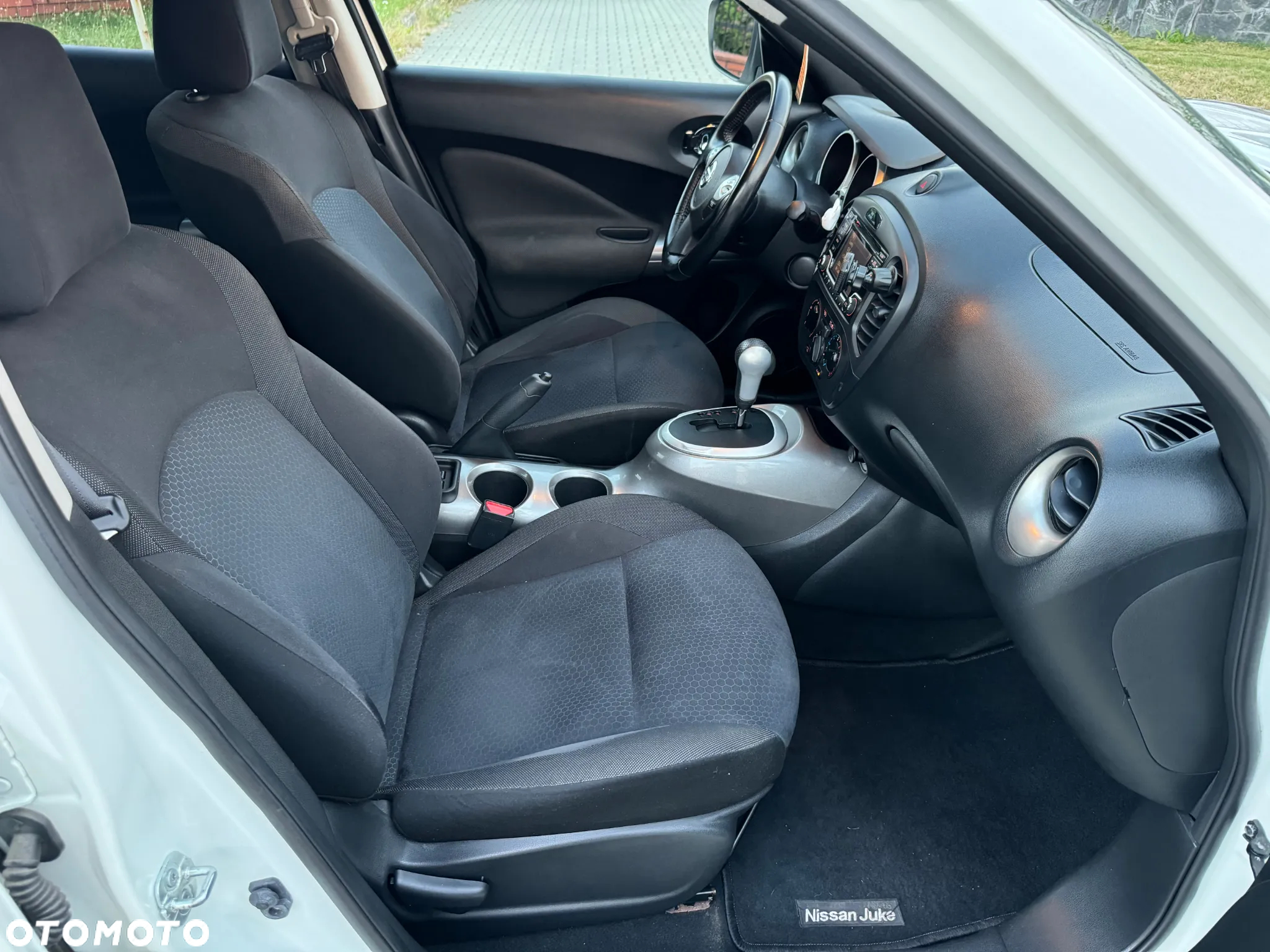 Nissan Juke 1.6 DIG-T Acenta 4WD Xtronic - 5