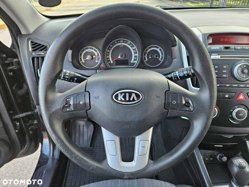Kia Ceed - 14