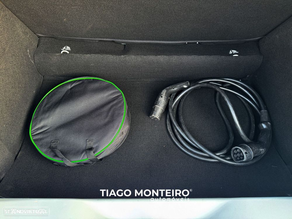 Renault Zoe (c/ Bateria) Intens 50 - 42
