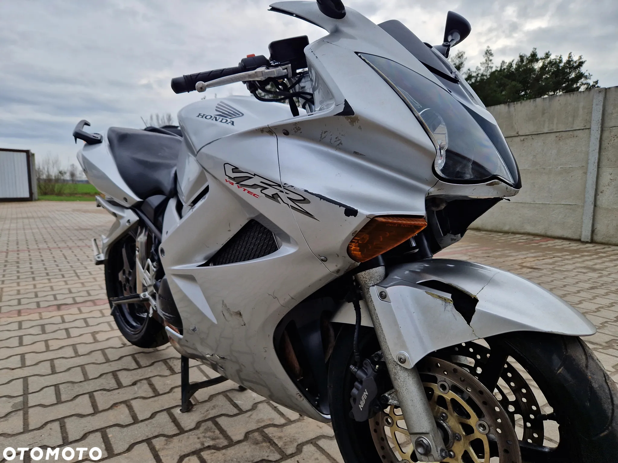 Honda VFR - 31
