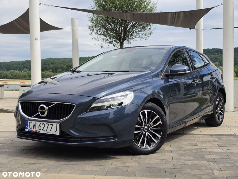 Volvo V40 - 8