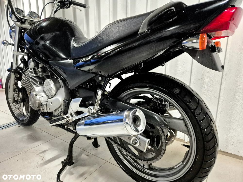 Yamaha XJ - 12