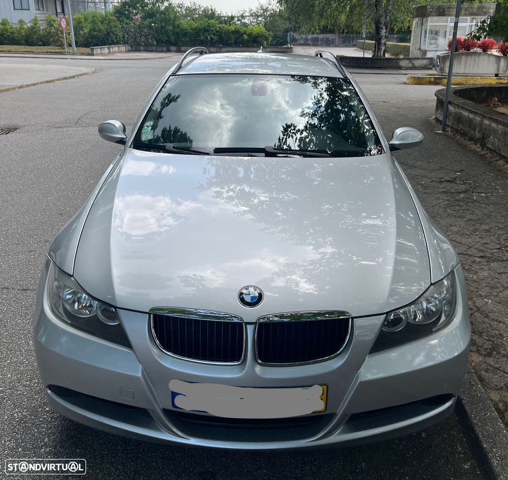 BMW 318 d Touring - 2