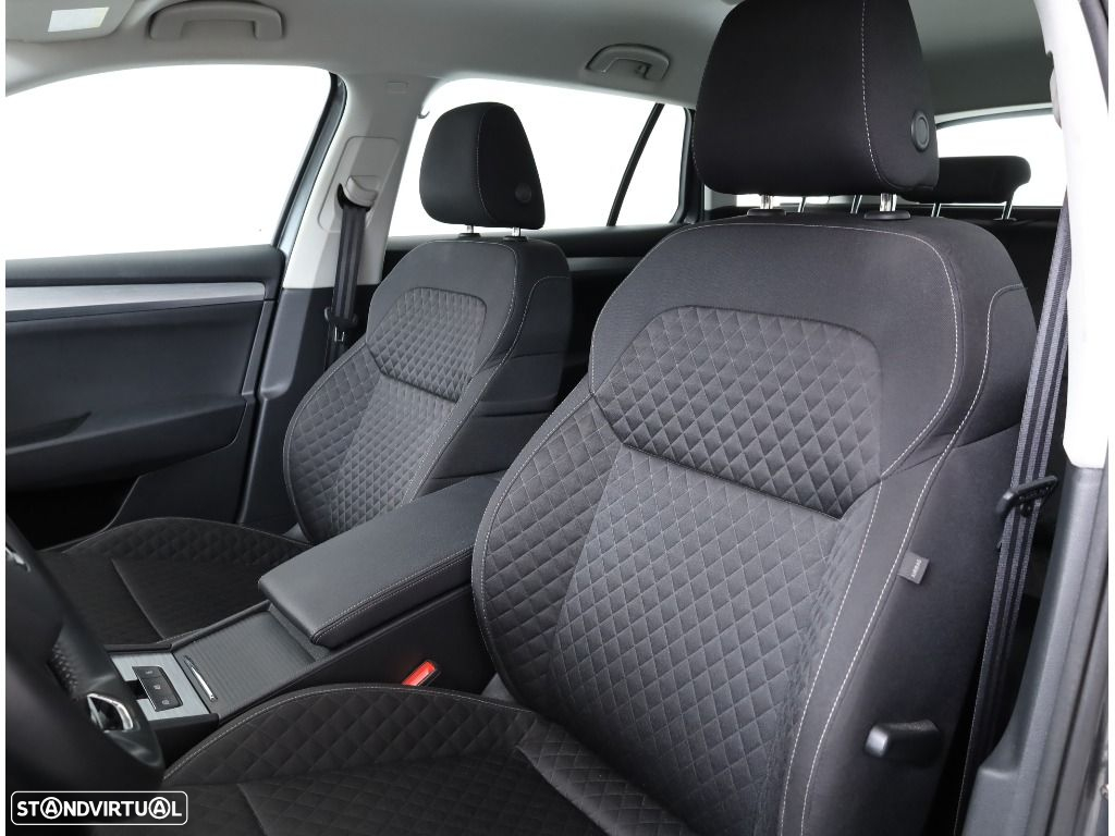 Skoda Superb Break - 23