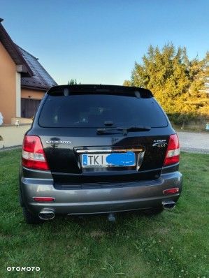Kia Sorento - 4