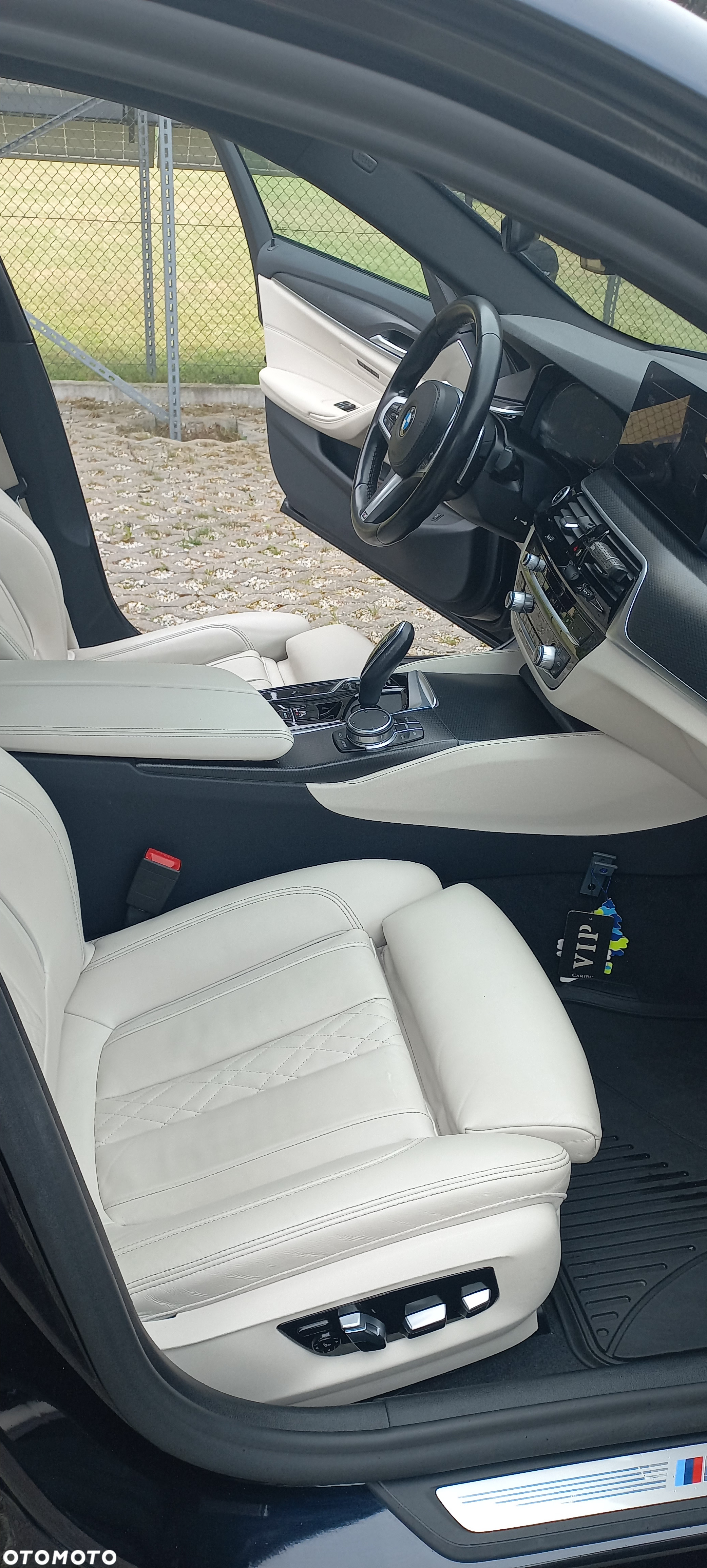 BMW Seria 5 520i M Sport Edition - 3