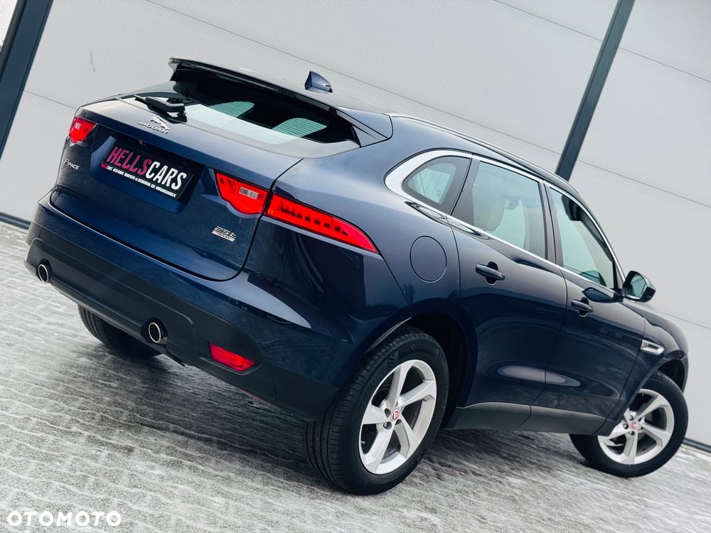 Jaguar F-Pace 25t AWD Prestige - 9