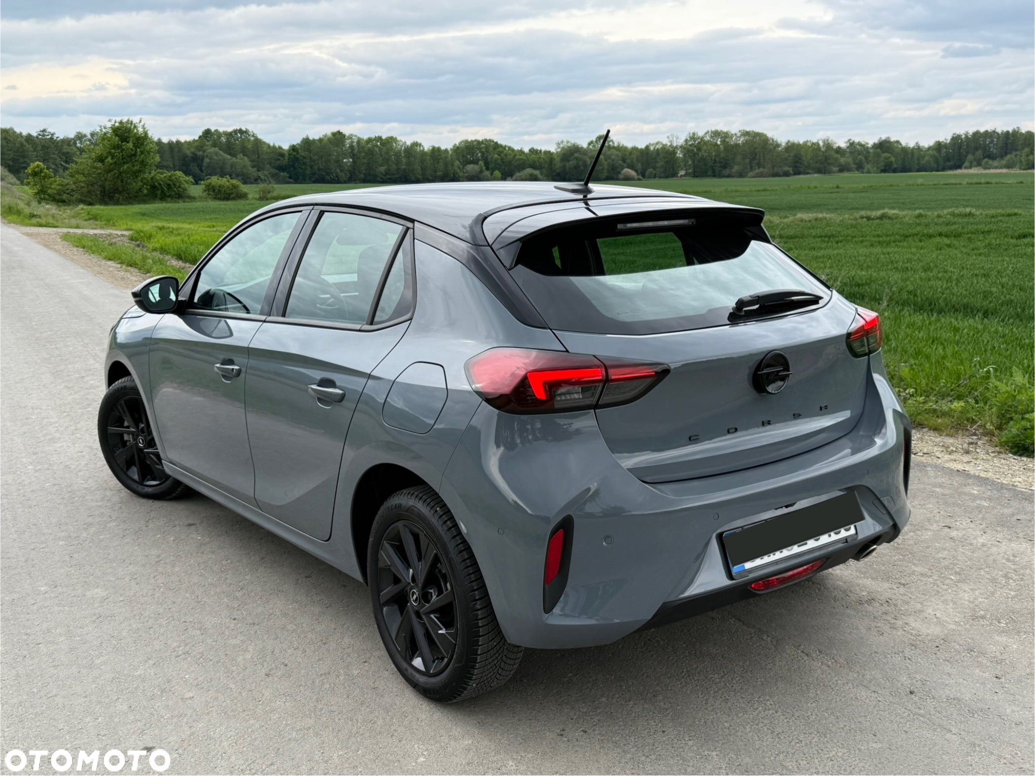 Opel Corsa 1.2 GS Line Plus Pack S&S - 4
