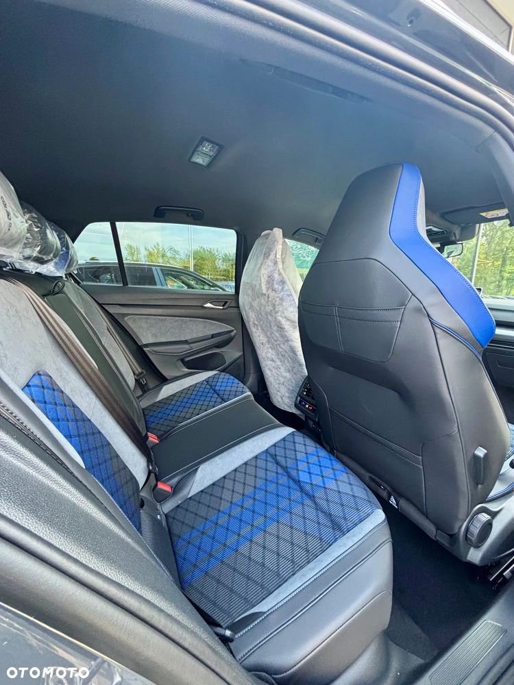 Volkswagen Golf 2.0 TSI 4Motion R DSG - 12
