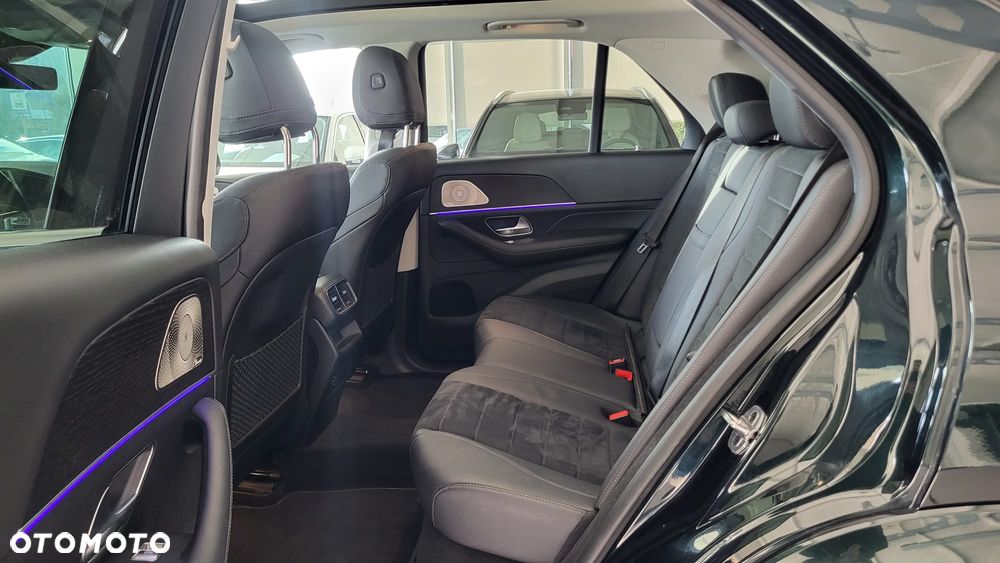 Mercedes-Benz GLE - 13