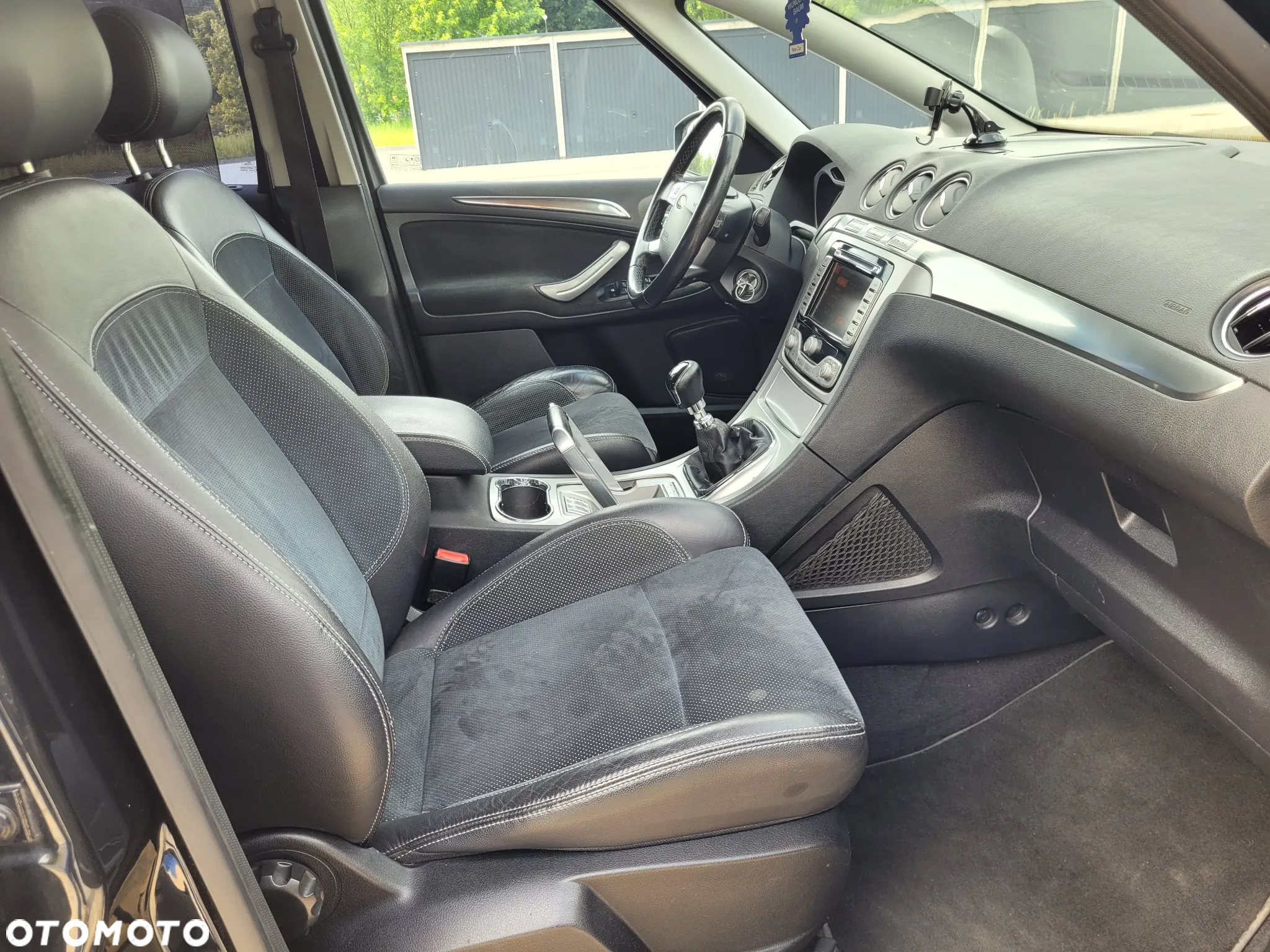 Ford S-Max 2.5 Titanium - 14