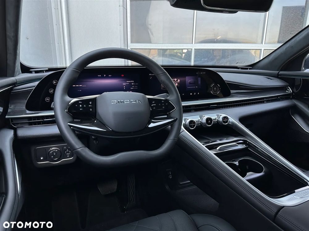 Omoda 9 1.5 Super Hybrid Exclusive AWD - 11