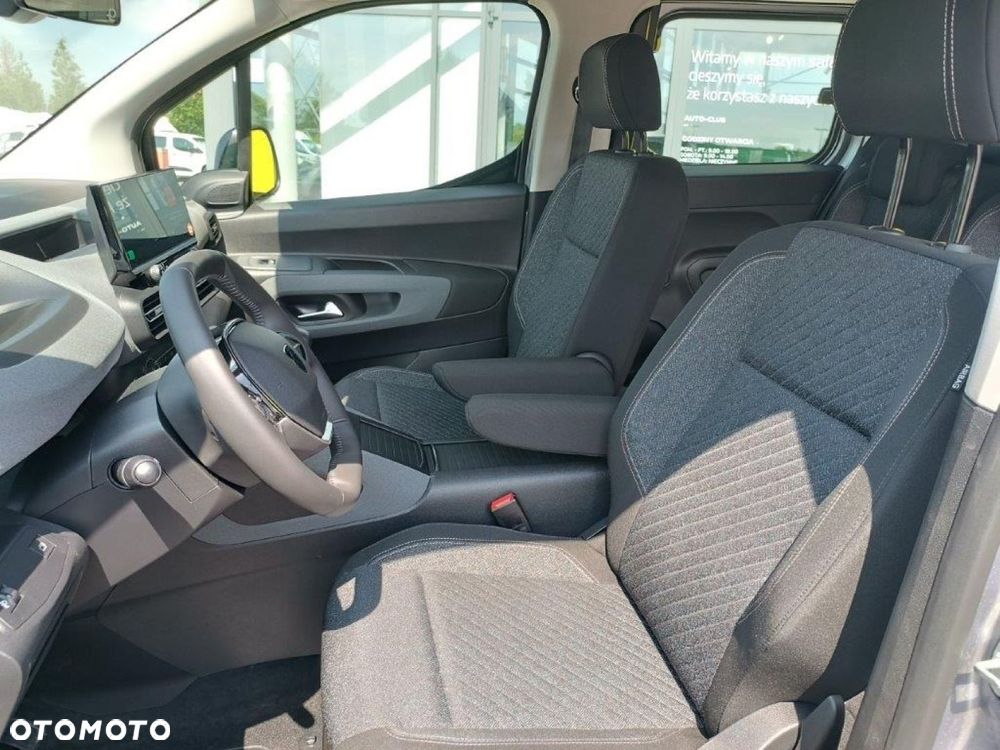 Peugeot Rifter - 15
