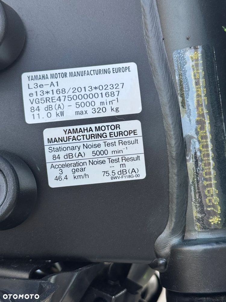 Yamaha XSR - 9