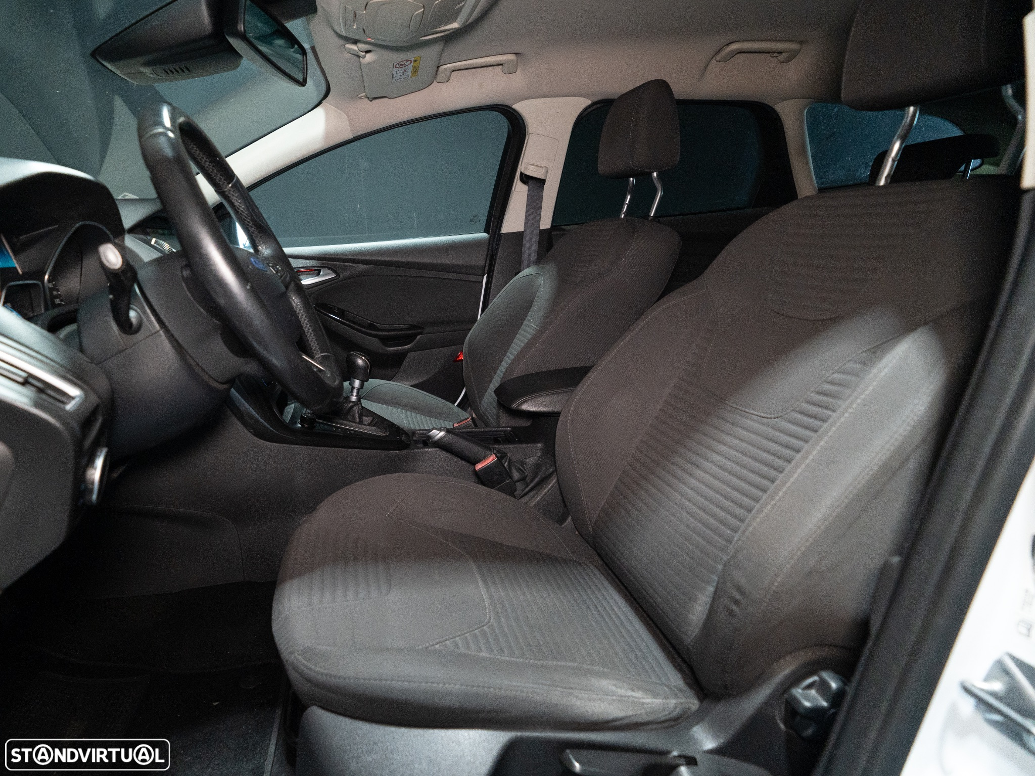 Ford Focus SW 1.0 SCTi Titanium - 6