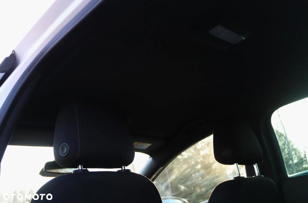 Opel Astra 1.6 D (CDTI) Start/Stop Dynamic - 20