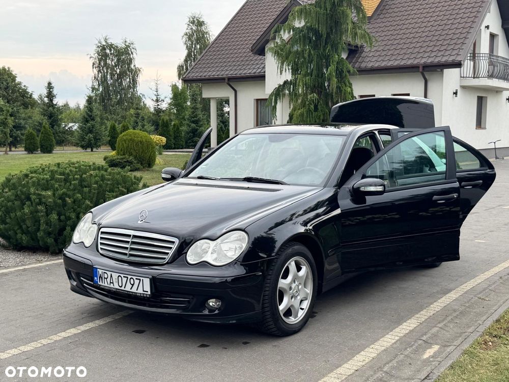 Mercedes-Benz Klasa C 200 T CDI Classic - 10
