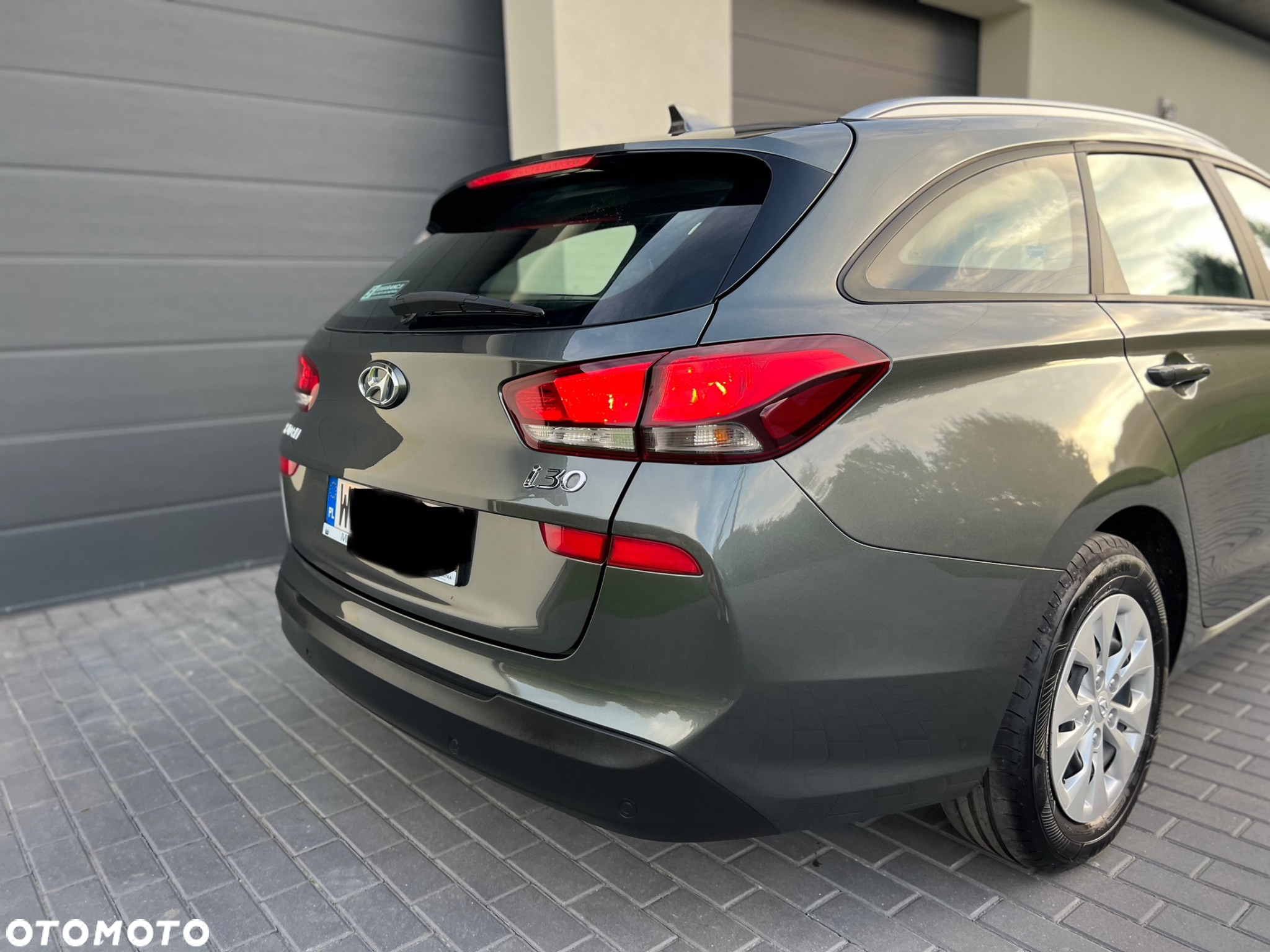 Hyundai i30 1.6 D Classic + - 9