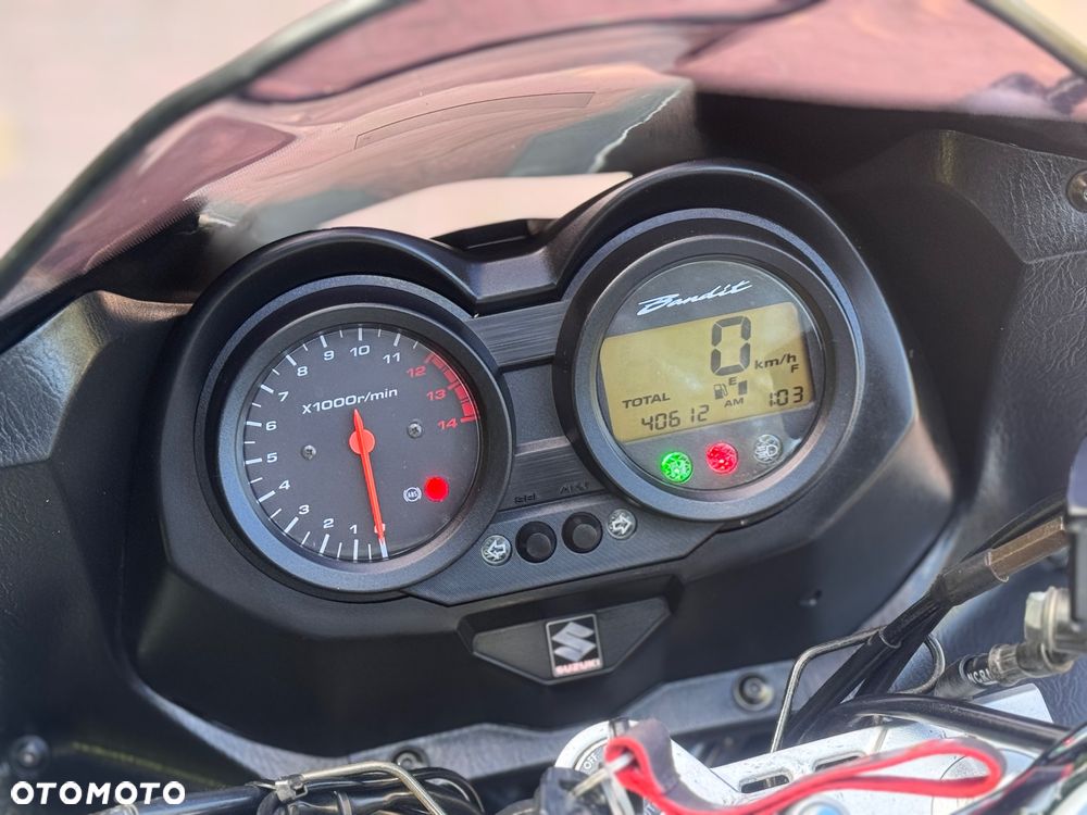 Suzuki Bandit - 27