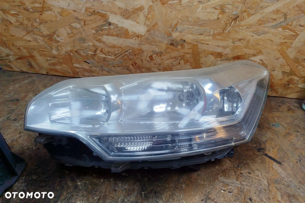Reflektor lampa lewy lewa przód przednia kompletna do CITROEN C5 III X7 08- EUROPA