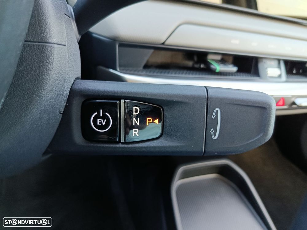 Kia EV4 58.3 kWh Drive — fotografia 11