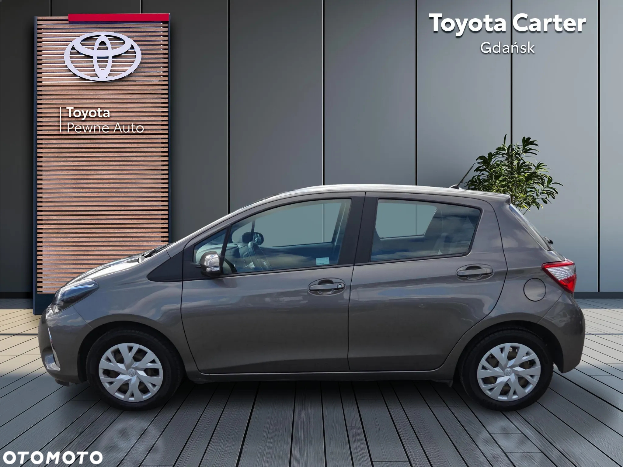 Toyota Yaris 1.5 Premium CVT - 2
