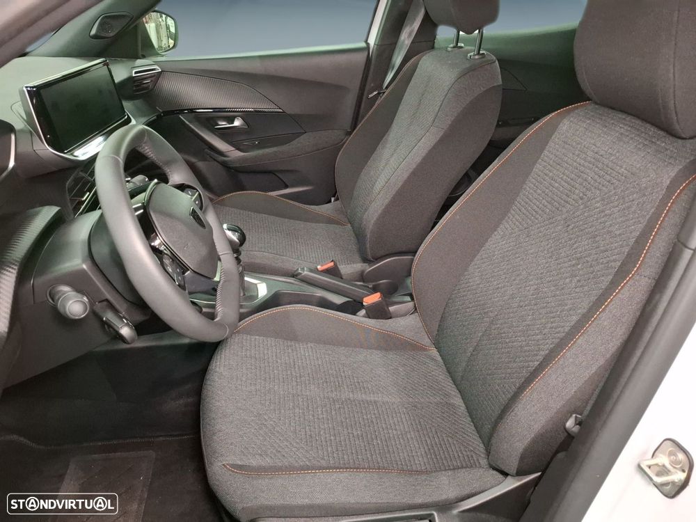 Peugeot 2008 1.2 PureTech Style — fotografia 11