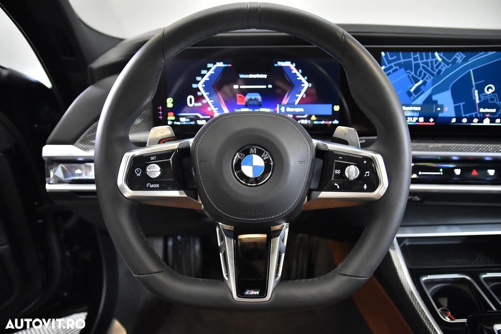 BMW Seria 7 740d xDrive MHEV - 17