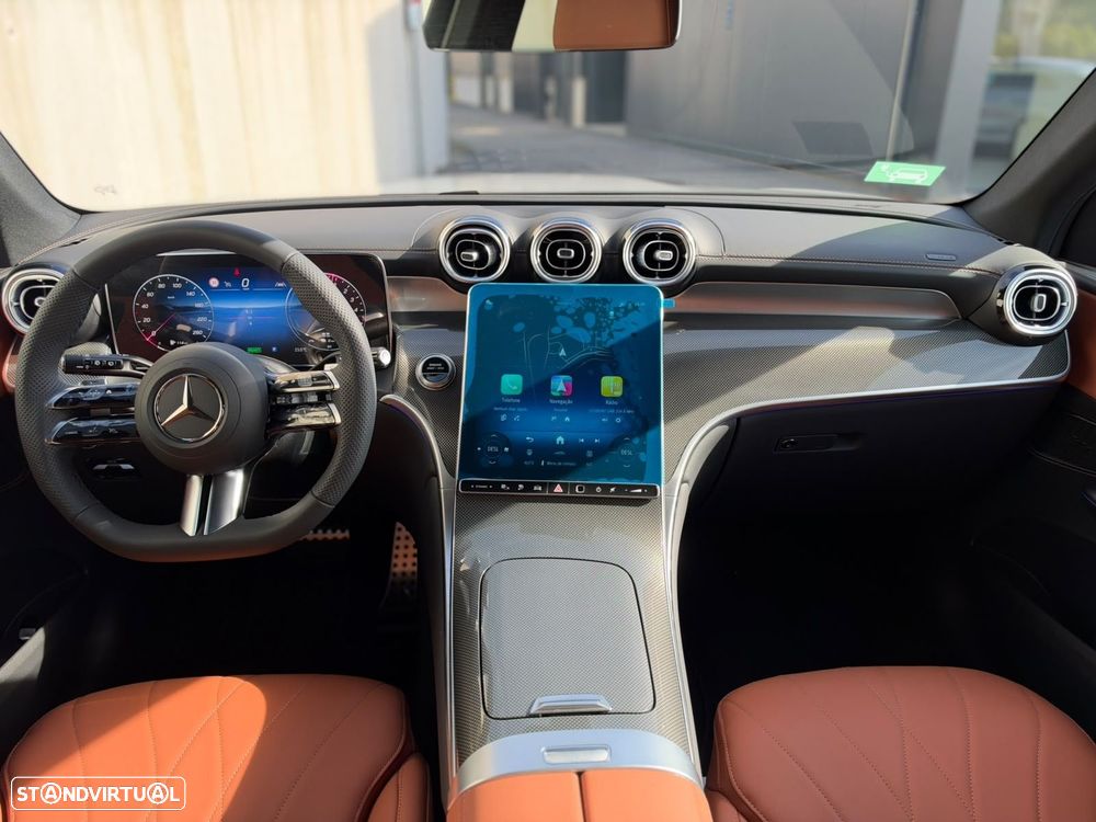 Mercedes-Benz GLC 300 - 11