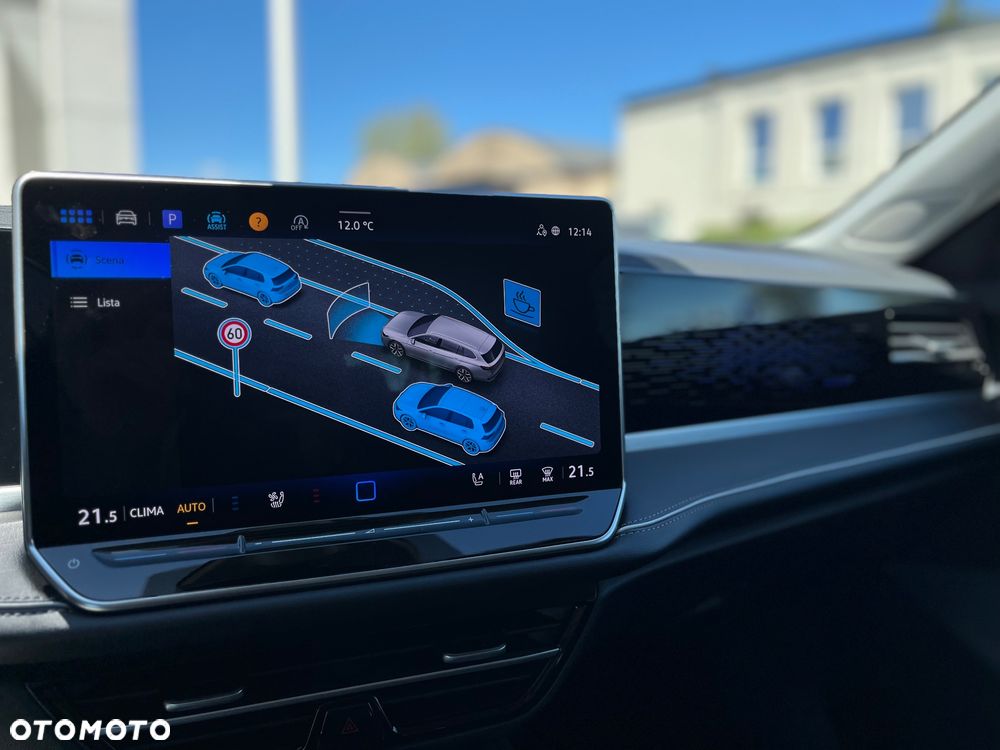 Volkswagen Passat - 16