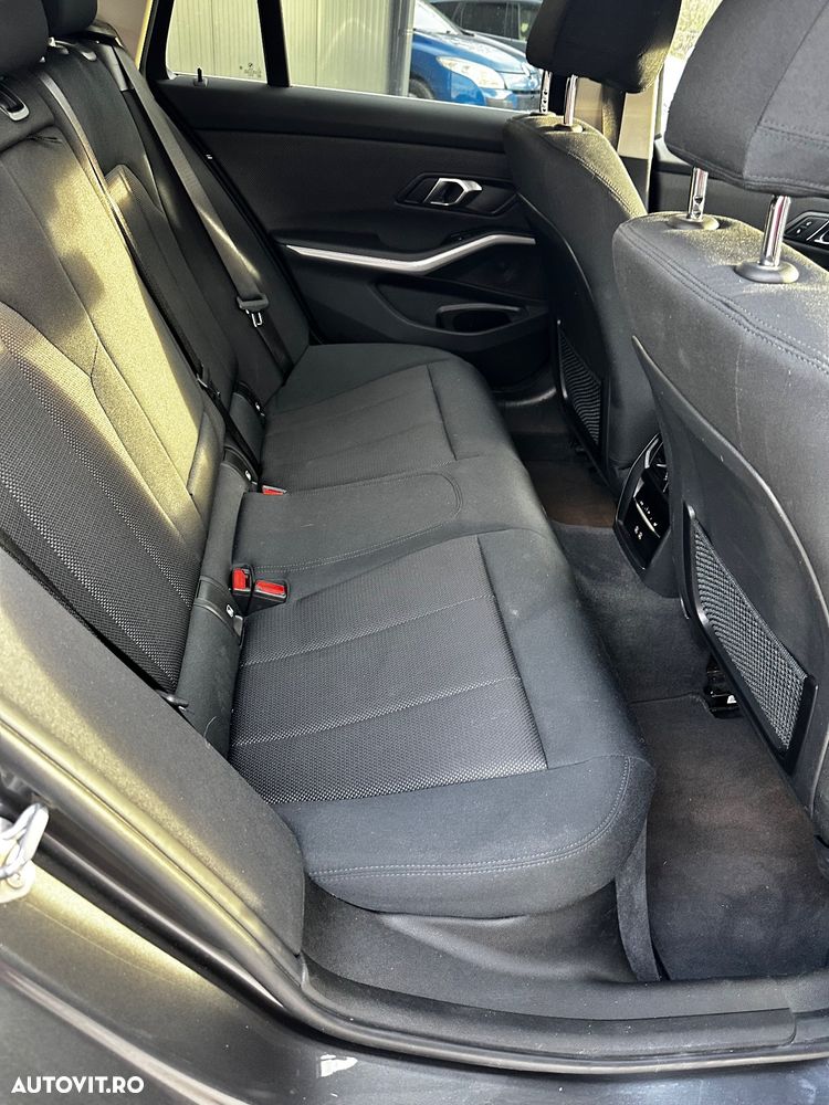 BMW Seria 3 320d Touring xDrive Aut. Luxury Line - 5