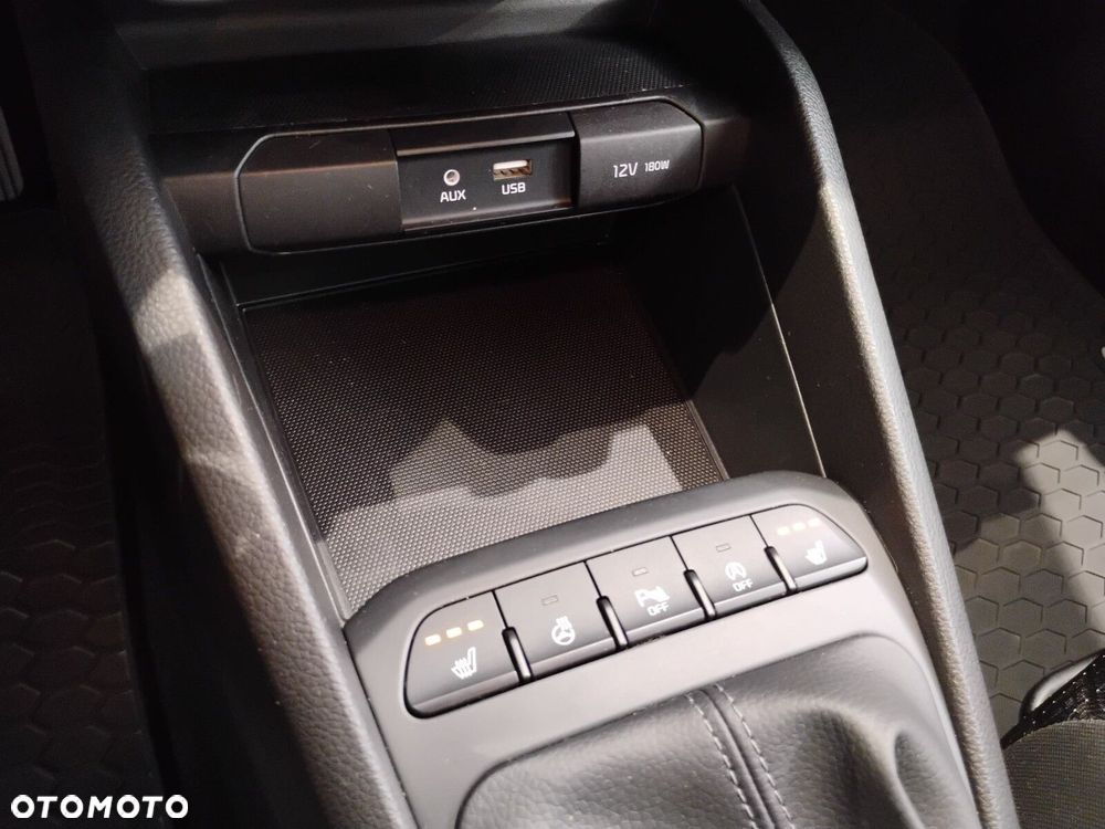 Kia Rio - 18