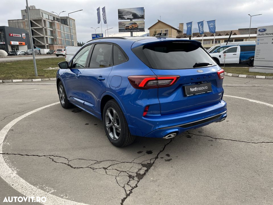 Ford Kuga - 3