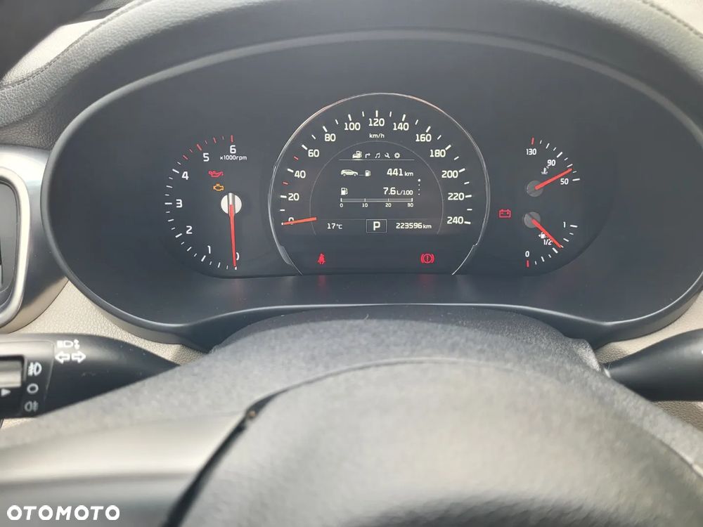 Kia Sorento 2.0 CRDI L - 16