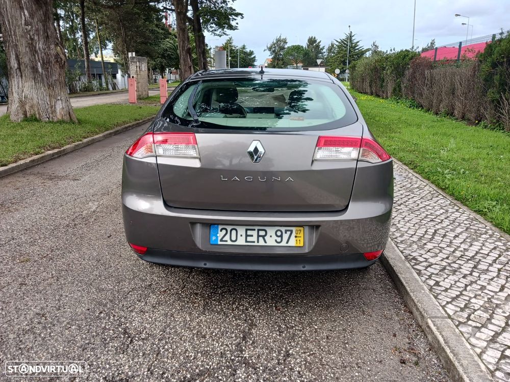 Renault Laguna 2.0 dCi Dynamique S - 6