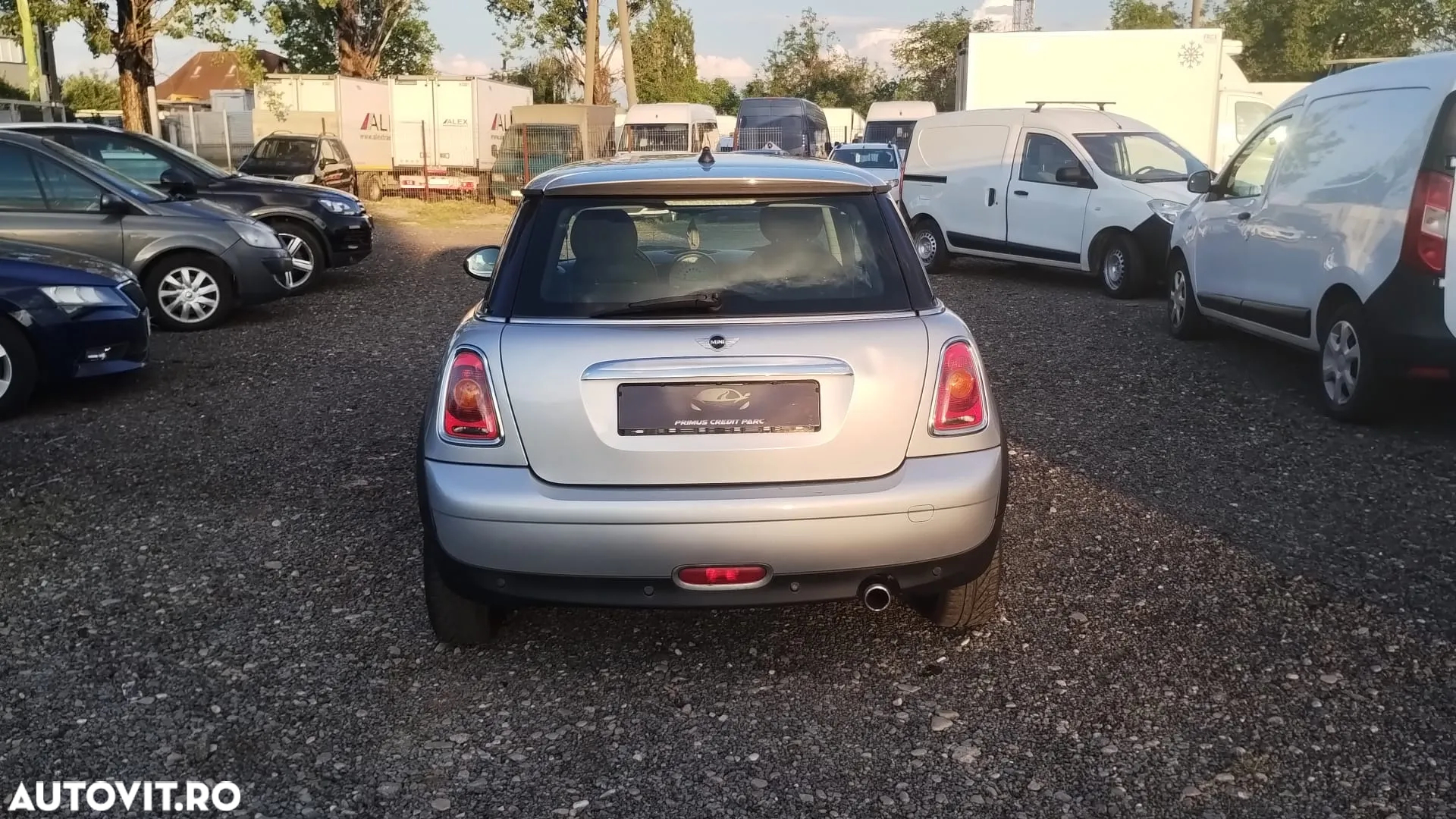 Mini Cooper One - 5