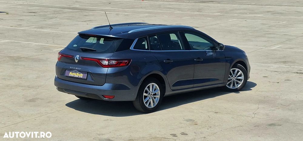Renault Megane ENERGY dCi EDC Intens - 24