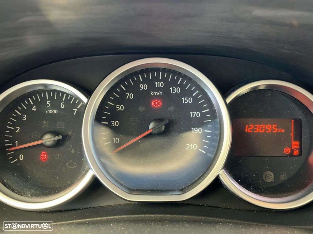 Dacia Lodgy 1.2 TCe Confort 7L - 12