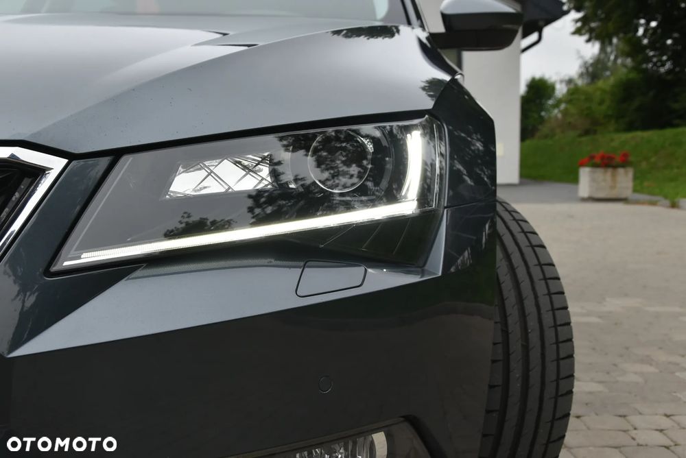 Skoda Superb 2.0 TDI 4x4 DSG L&K - 3