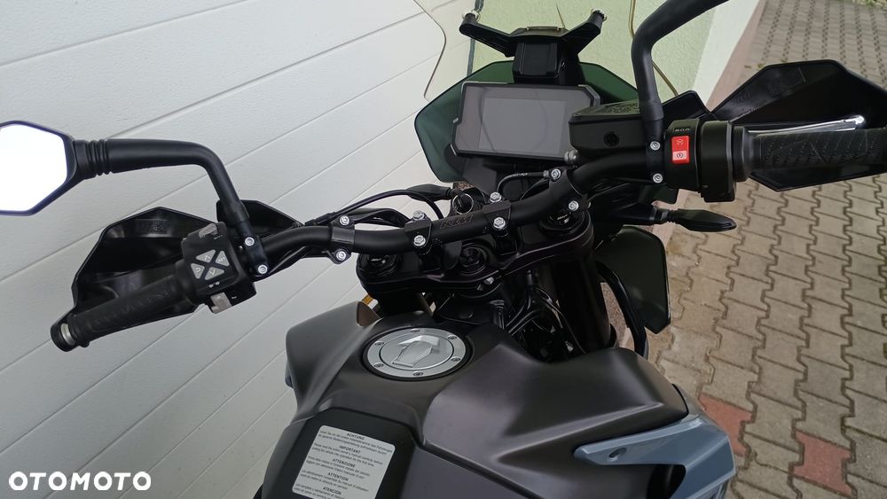 KTM Adventure 890 - 23
