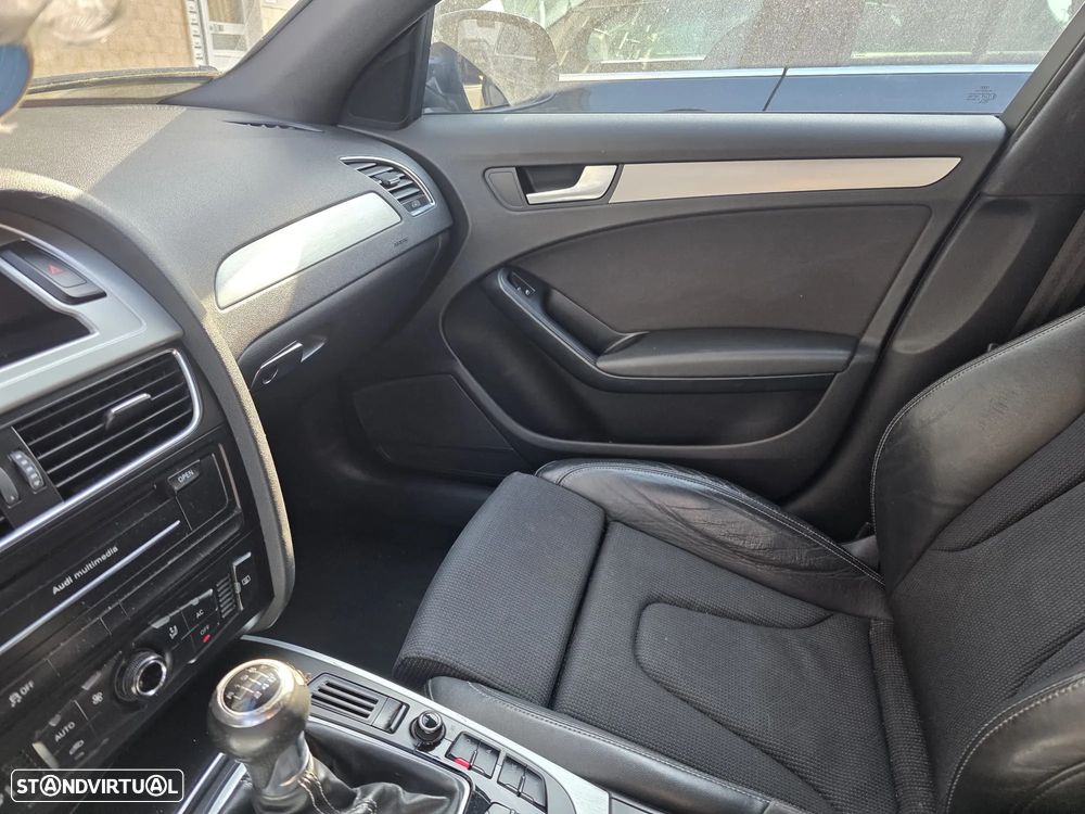 Audi A4 Avant 2.0 TDI DPF S line Sport Pack - 6