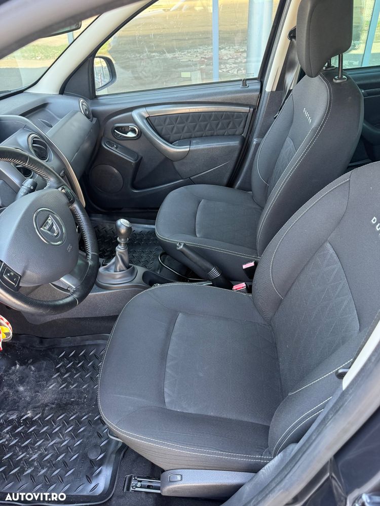 Dacia Duster dCi 110 FAP 4x4 Prestige - 16