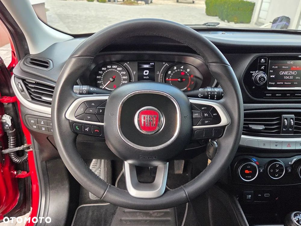 Fiat Tipo 1.4 16v Lounge EU6d - 12