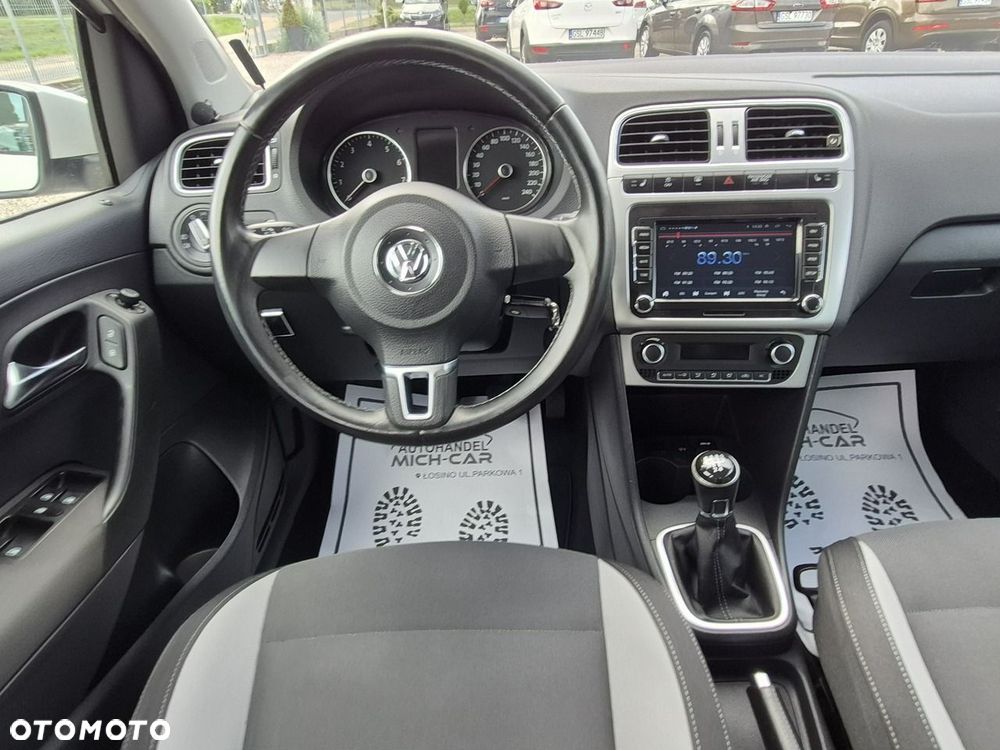 Volkswagen Polo - 31