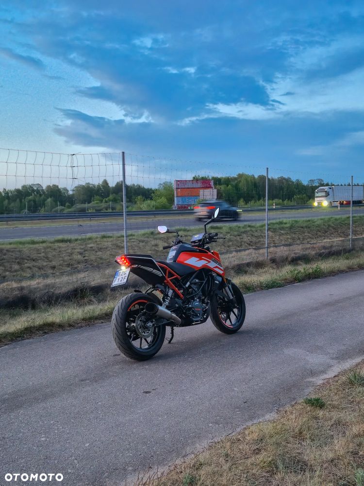 KTM Duke 125 - 5